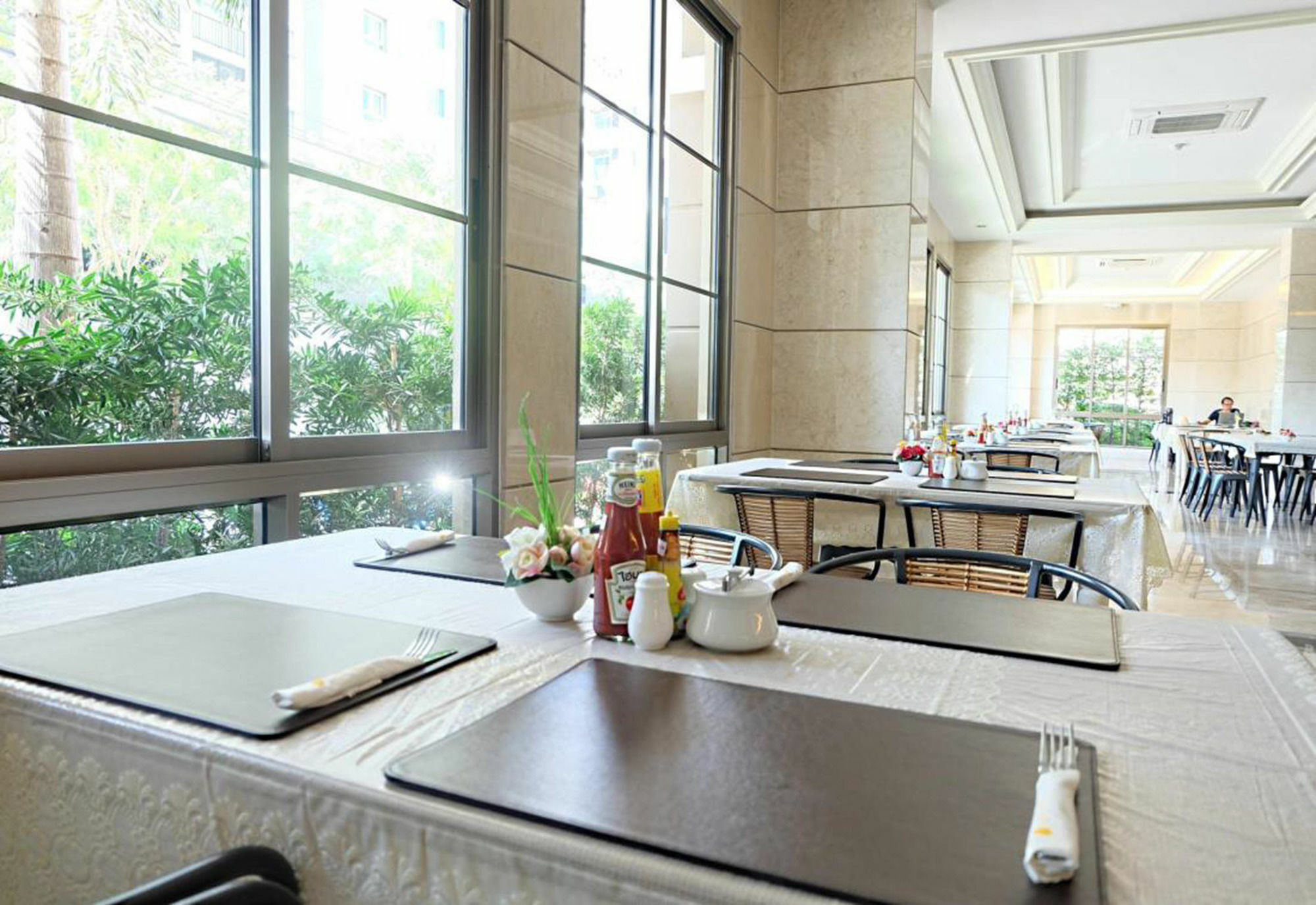 March Hotel Pattaya Luaran gambar