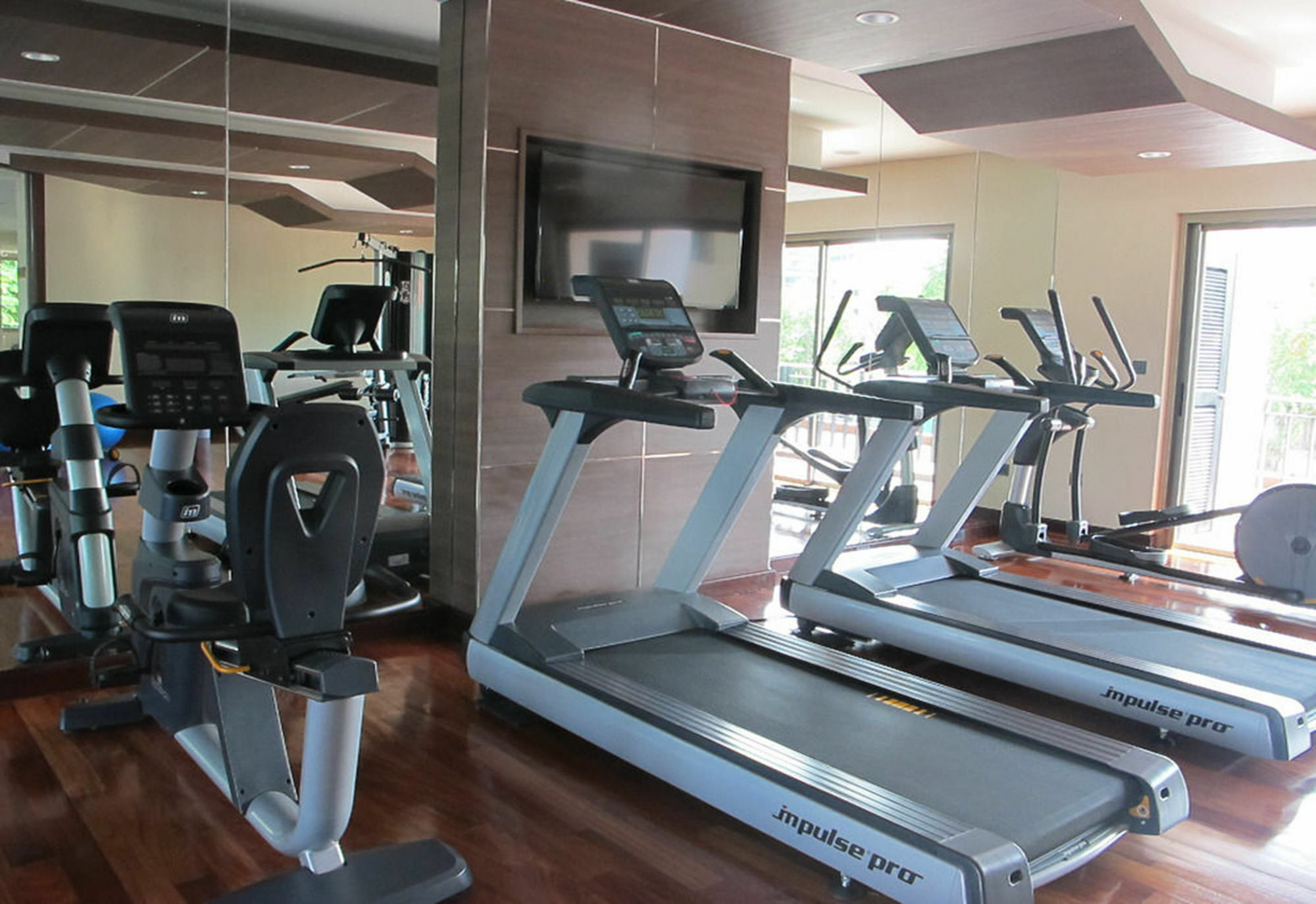 March Hotel Pattaya Luaran gambar